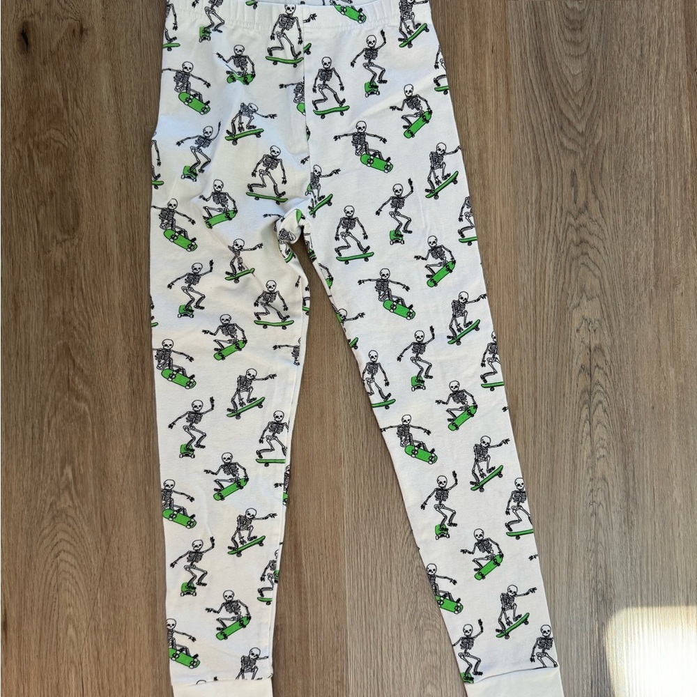 Neon Rebel Boys Halloween Pajamas Size 7 Skeleton Skater - Picture 5 of 6